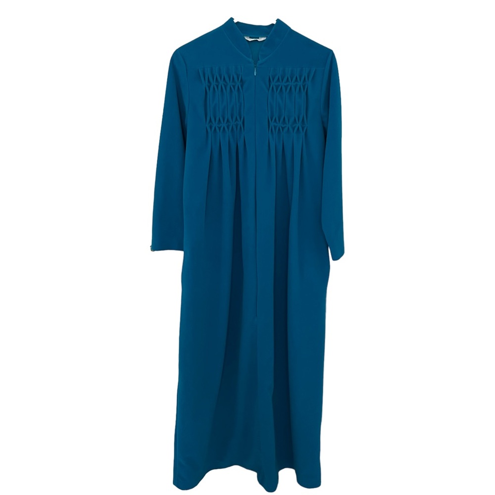 Kayser Women’s Long Polyester Velour Robe Size Medium Color Blue
